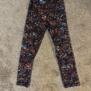 lululemon athletica Women’s Cropped Align Leggings - 21” inseam, size 4